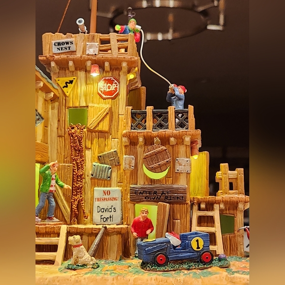 Lemax Christmas Village - David's Fort - Picture 5 of 12